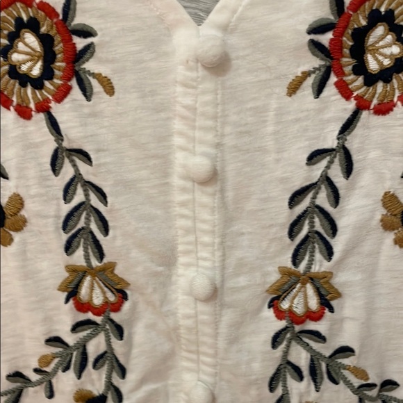 LANE BRYANT UEC Women’s Size 14/16 Embroidered White Babydoll Top - Picture 4 of 11